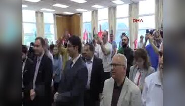 Londra'da Suriyelilerden Türkiye'ye destek
