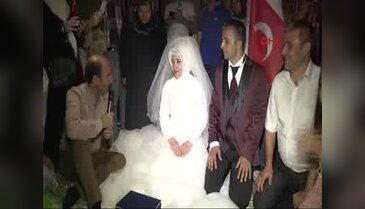 Bursa'da demokrasi nöbetinde nikah