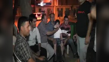 İzmir Kiraz'da hem kadınlar hem çocuklar üretiyor