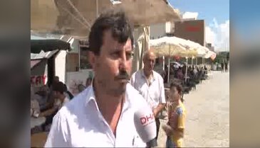 Tutuklanan erlerin aileleri Silivri Cezaevi önünde bekliyor