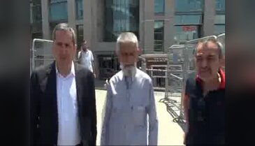 Oğlunu öldüren darbecilerden şikayetçi oldu