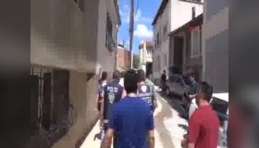 FETÖ/PYD lideri Fethullah Gülen'in 'bülbül yuvası'nda polis araması