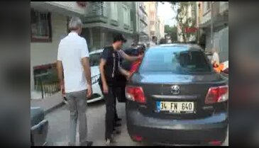 İstanbul'da eş zamanlı polis operasyonu - 2