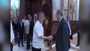 Cumhurbaşkanı Erdoğan ünlü isimleri konuk etti