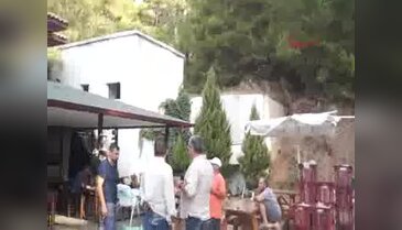 Aranan firari askerlerden 2'si fırından ekmek gasp etti