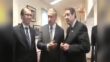Kıbrıs'ta liderler bir araya geldi