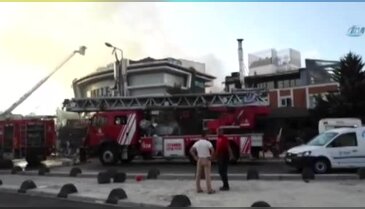 İstanbul Ataşehir'de büyük yangın!