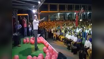 TBMM Başkan Vekili Aydın darbe protestosuna katıldı