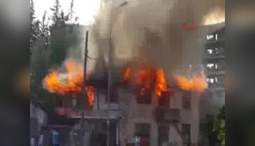 Antalya'da gecekondu alev alev yandı