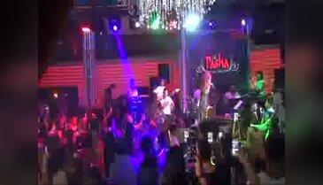 Yıldız Tilbe Bodrum'da sahne aldı