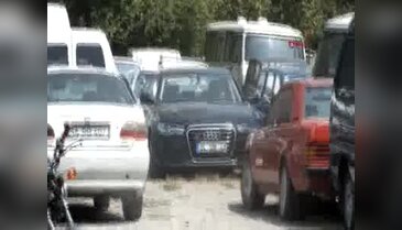 FETÖ'cülerin imamı Adil Öksüz'ün 'SIR' plakalı aracı ortaya çıktı