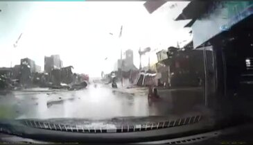 Fırtına ortalığı savaş alanına çevirdi