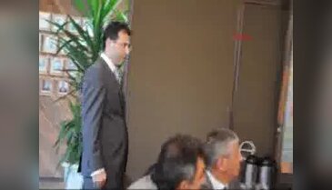 TBMM Dışişleri Komisyonu, Paris Büyükelçiliği'nde Türk STK'larla buluştu