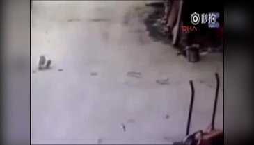 Küçük çocuk kamyonun altından burnu bile kanamadan çıktı