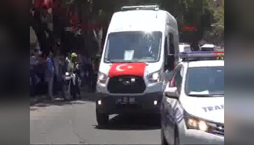 Şehit polis Duran Melemir son yolculuğuna uğurlandı - 1