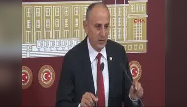 Dursun Çiçek TBMM'de basın toplantısı düzenledi - 1