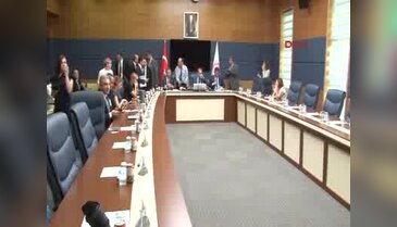 Taha Özhan, TBMM'de basın toplantısı düzenledi - 1