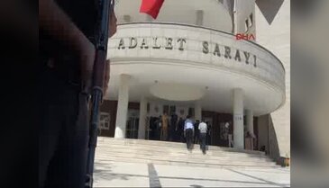 Şanlıurfa'da 52 akademisyen adliyeye çıkarıldı