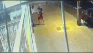 Sokak ortasında gaspçı dehşeti kamerada