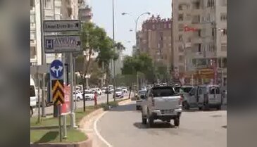 Kenan Evren Bulvarı'nın adı Devlet Bahçeli Bulvarı oldu