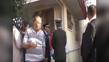 Genelkurmay Başkanı Akar, şehit ailesini ziyaret etti