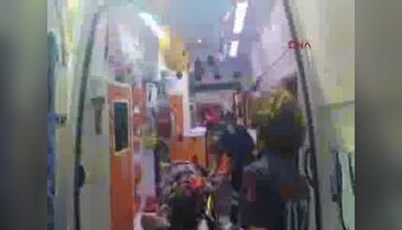 Kamyonet ile motosiklet çarpıştı: 1 Yaralı