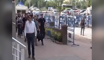 FETÖ'nün emniyetteki yapılanmasında 36 kişi adliyeye sevk edildi