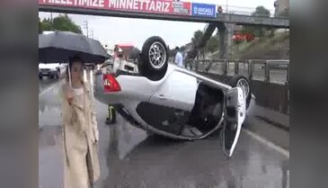 İzmit'te iki kaza  2 yaralı