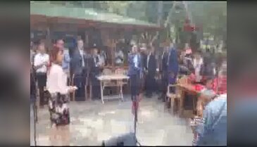 AK Parti'li Şahin: Koynumuzda yılan beslemişiz