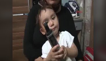 İskele faciasında ölen işçi son kez kızına sarılmış