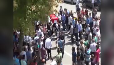 Şehit polis Yakup Kılınç, memleketi Elazığ'da toprağa verildi - 2