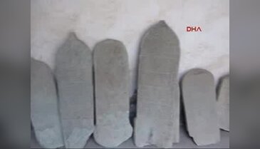 Hakkarililer, bu kez tarihi medreseden Cumhurbaşkanı'na seslendi