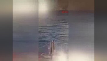 3 askerin şehit olduğu sahil güvenlik botuna geminin çarpma anı görüntülendi