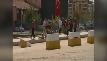 Başbakan Binali Yıldırım, İnceleme yapmak üzere olay yerinde - 1