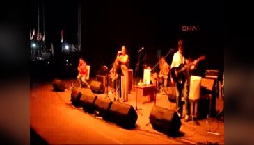 Birsen Tezer, Bodrum'da konser verdi