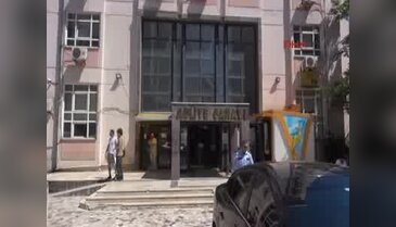 FETÖ soruşturmasında gözaltına alınan öğretmenler adliyeye sevk edildi
