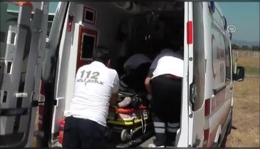 Bursa'da motosikletler çarpıştı : 2 yaralı