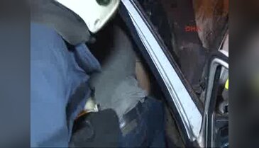 Başakşehir'de feci kaza: 3 ölü 3 yaralı