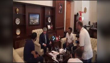 Vali Doğan Kağızman'da 3 terörist ölü ele geçirildi