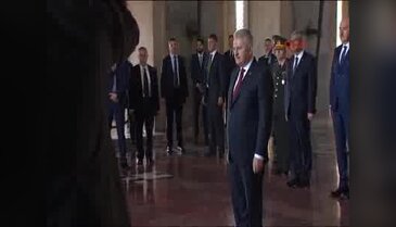 YAŞ üyeleri Anıtkabir'de - 2