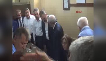 Kılıçdaroğlu'nu AK Partili Fatma Şahin karşıladı