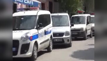 Kapıyı çalıp, tabanca tehdidi ile gasp yapan şüpheli yakalandı