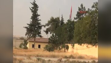 Gaziantep ÖSO'nun ilk icraatı sınırdaki IŞİD bayrağını indirmek oldu