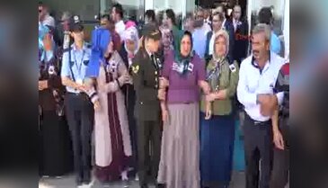 Şehidini karşılayan annenin feryadı yürek yaktı