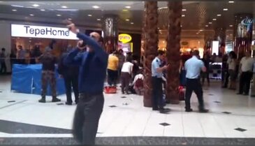 AVM'de akılalmaz ölüm! 6. kattan düştü
