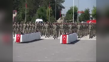 Sivas'ta temel eğitimlerini tamamlayan erler yemin etti