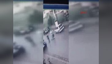 Babasına saldıran komşusunu sokak ortasında böyle öldürdü