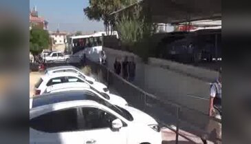 Karaman'daki FETÖ/PDY operasyonunda 19 polis tutuklandı