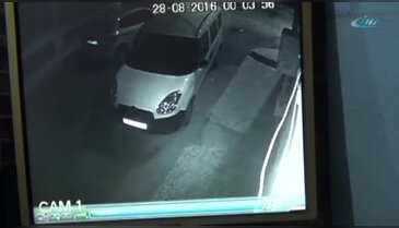 Bursa'da bisiklet hırsızı güvenlik kamerasına yakalandı