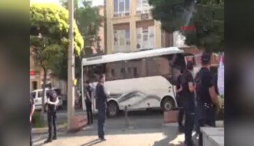 Anadolu Üniversitesi'nde FETÖ'den gözaltına alınan 23 kişi adliyede